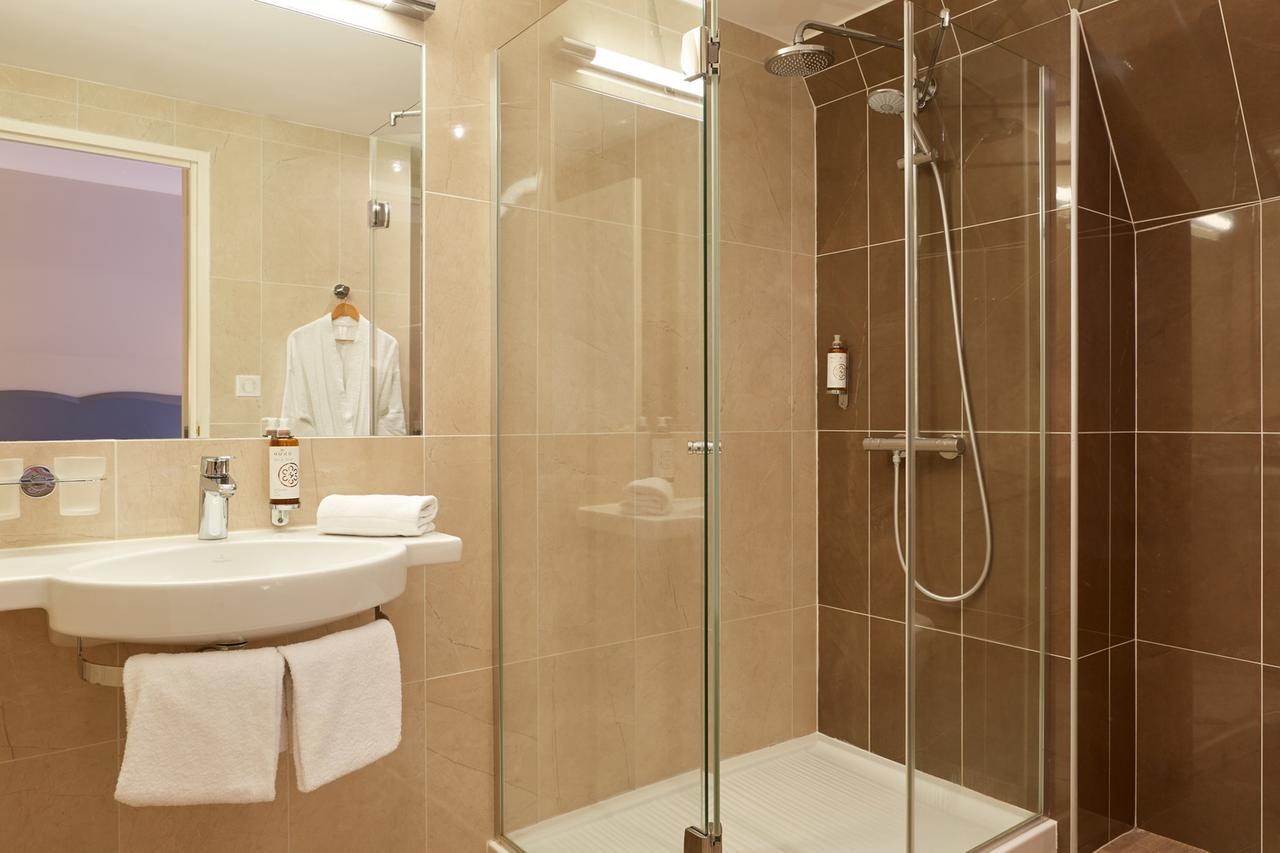 Relais Des Trois Chateaux Hotel-Restaurant - Teritoria Кур-Шеверни Экстерьер фото
