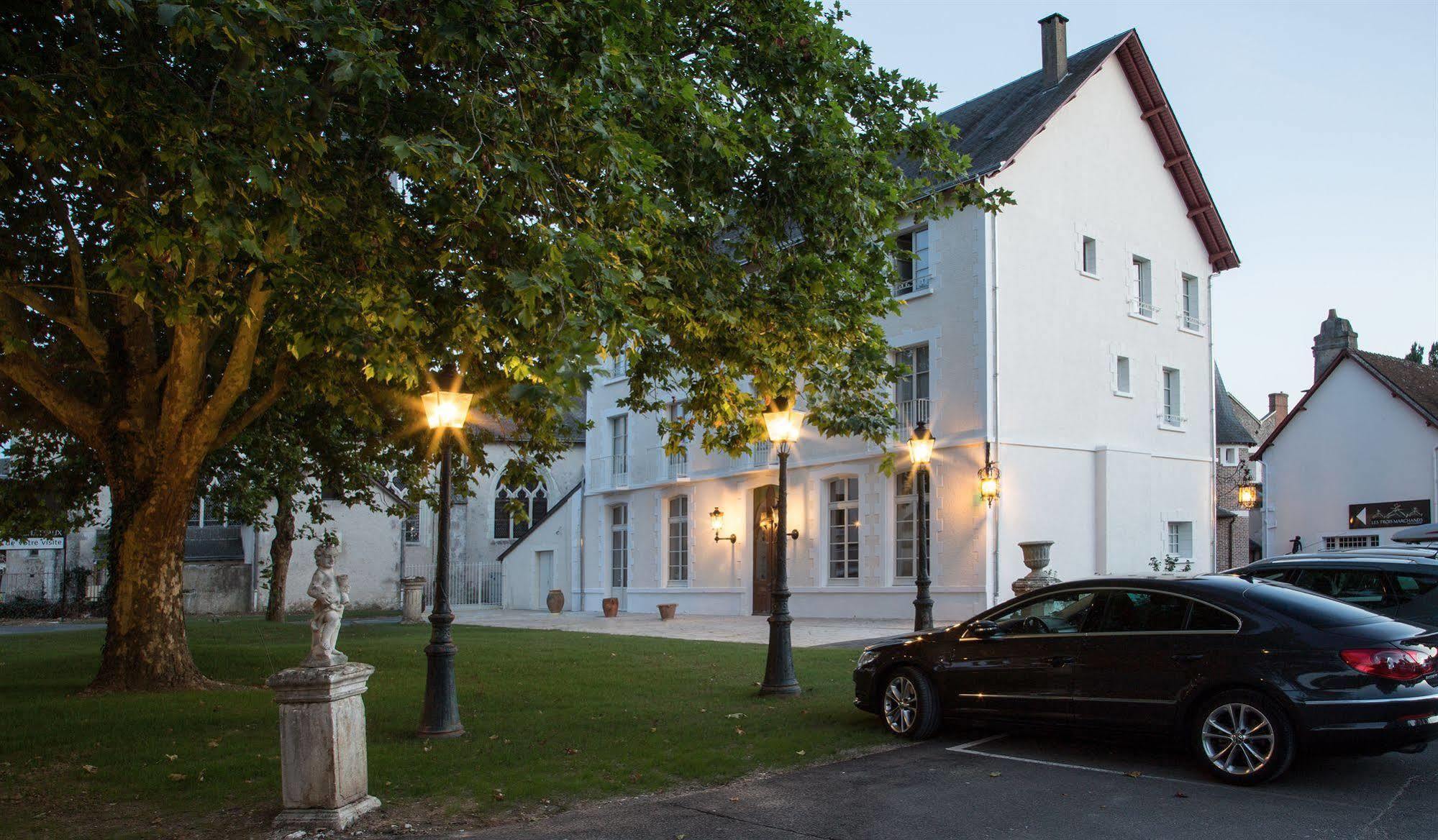 Relais Des Trois Chateaux Hotel-Restaurant - Teritoria Кур-Шеверни Экстерьер фото